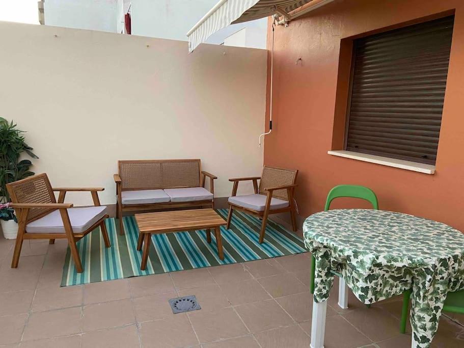 Atico Santa Lucia Terraza Y Parking Gratuitos Apartment Alcalá de Guadaira Exterior foto